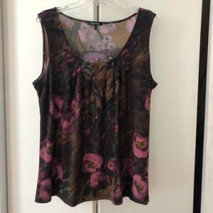 Edgy Floral Sleeveless Top